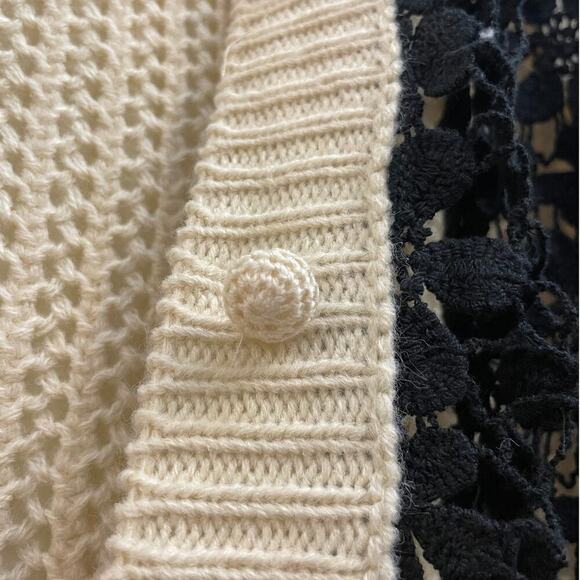 A’reve NWT Lace Overlay Cardigan | Cream Knit w/ Black Crochet Lace, Size Small - Picture 6 of 10